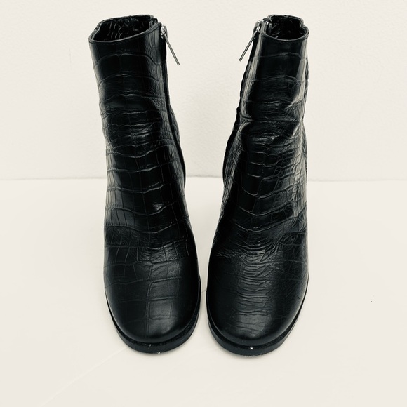 The Kooples ankle bootie WOMENS 5.5 black leather croc embossed georgette boot - Picture 5 of 14